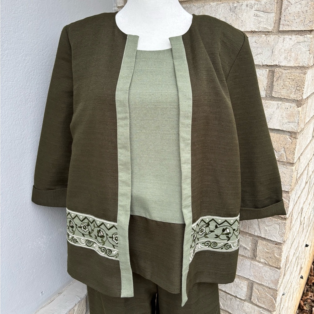 Sag Harbor Vintage Green Pants Set - Picture 2 of 10